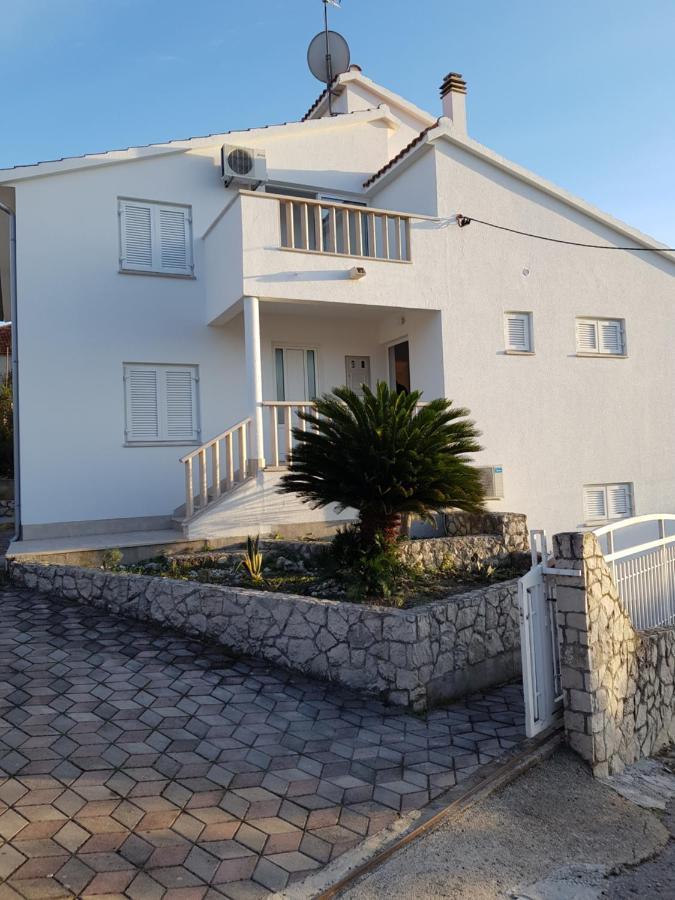 Apartments Mdk Kate Трогір Екстер'єр фото