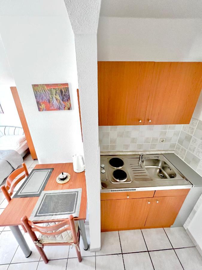 Apartments Mdk Kate Трогір Екстер'єр фото